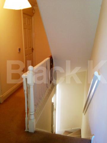 			LET, 3 Bedroom, 1 bath, 1 reception Mews House			 Harper Mews, Garratt Lane , Earlsfield